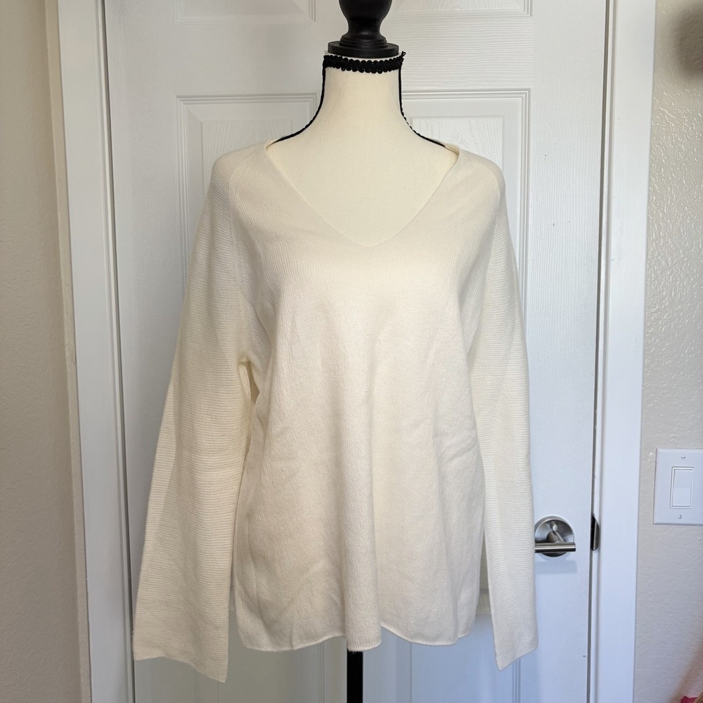 Vince Sweater Heather White Cashmere V Neck Long Sleeve Flare Size Small